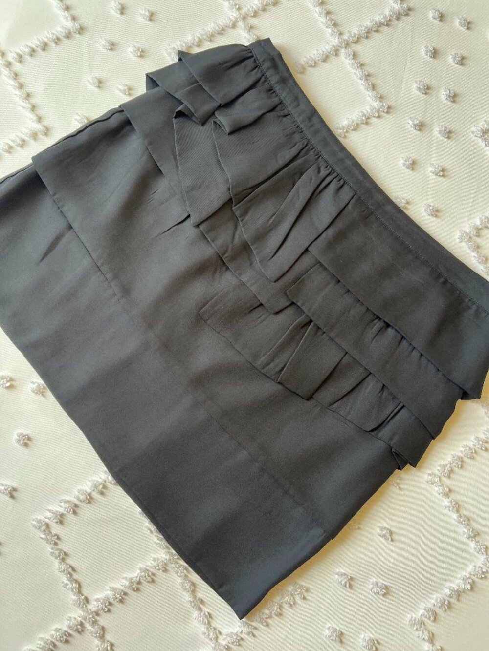 Romeo & Juliet Couture Black Tiered Ruffle Mini Skirt - SIZE LARGE